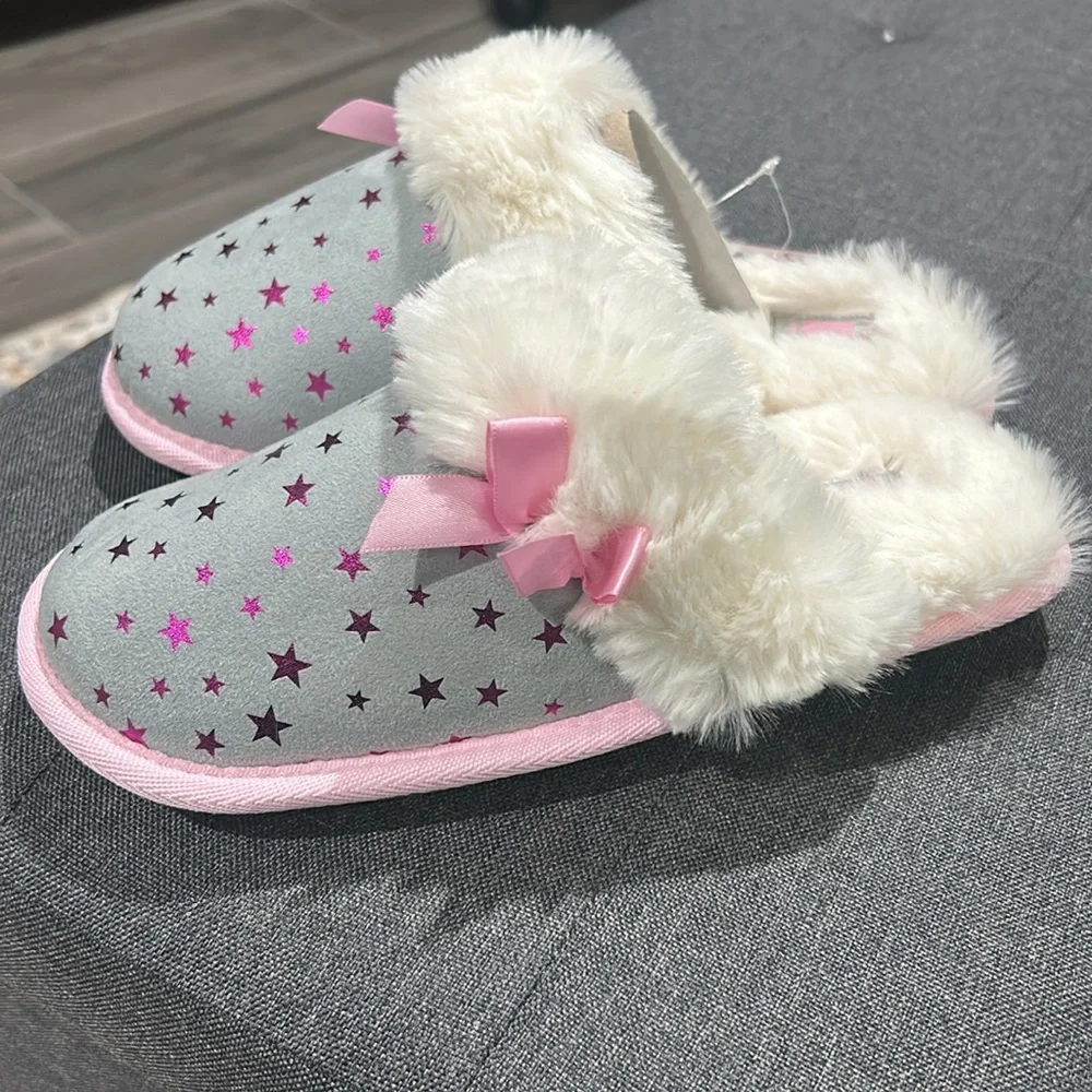 NWT Juicy by Juicy Couture Sonora Girls Slip-On Slippers Gray/Pink SZ 4-5 💥💥